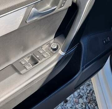 Белый Фольксваген Пассат, объемом двигателя 1.8 л и пробегом 153 тыс. км за 12100 $, фото 8 на Automoto.ua