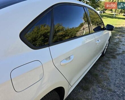 Белый Фольксваген Пассат, объемом двигателя 1.8 л и пробегом 200 тыс. км за 12500 $, фото 9 на Automoto.ua