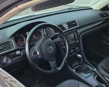 Білий Фольксваген Пассат, об'ємом двигуна 2 л та пробігом 160 тис. км за 11800 $, фото 13 на Automoto.ua