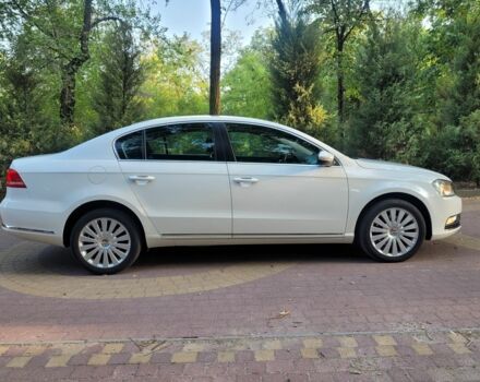 Белый Фольксваген Пассат, объемом двигателя 2 л и пробегом 300 тыс. км за 10700 $, фото 2 на Automoto.ua