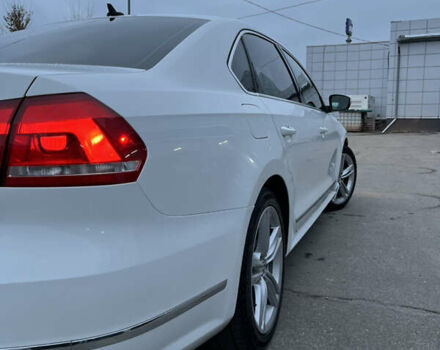 Білий Фольксваген Пассат, об'ємом двигуна 1.97 л та пробігом 132 тис. км за 12600 $, фото 18 на Automoto.ua