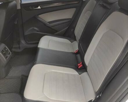 Белый Фольксваген Пассат, объемом двигателя 1.8 л и пробегом 283 тыс. км за 9700 $, фото 2 на Automoto.ua