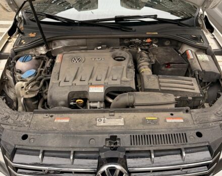 Белый Фольксваген Пассат, объемом двигателя 2 л и пробегом 168 тыс. км за 13000 $, фото 6 на Automoto.ua