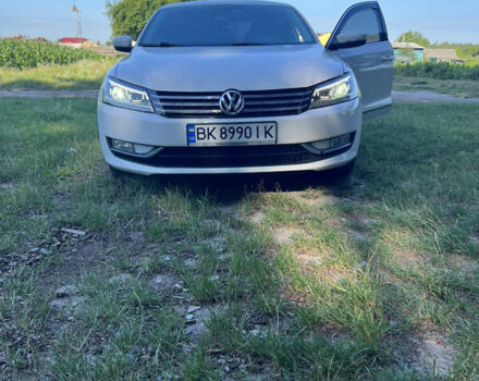 Белый Фольксваген Пассат, объемом двигателя 2 л и пробегом 197 тыс. км за 13200 $, фото 19 на Automoto.ua