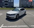 Белый Фольксваген Пассат, объемом двигателя 2 л и пробегом 142 тыс. км за 11600 $, фото 1 на Automoto.ua