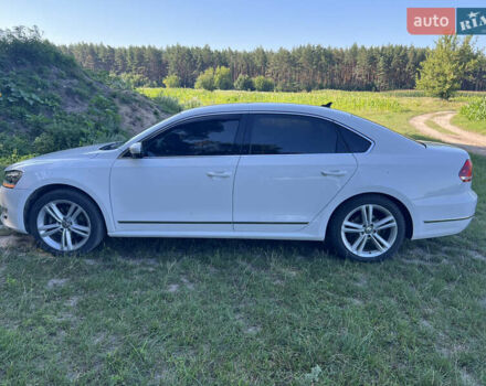 Белый Фольксваген Пассат, объемом двигателя 2 л и пробегом 197 тыс. км за 13200 $, фото 3 на Automoto.ua