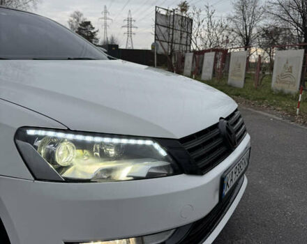 Білий Фольксваген Пассат, об'ємом двигуна 1.8 л та пробігом 221 тис. км за 11000 $, фото 3 на Automoto.ua