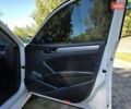 Белый Фольксваген Пассат, объемом двигателя 1.8 л и пробегом 200 тыс. км за 12500 $, фото 5 на Automoto.ua