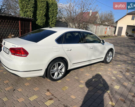 Белый Фольксваген Пассат, объемом двигателя 1.97 л и пробегом 176 тыс. км за 12850 $, фото 4 на Automoto.ua