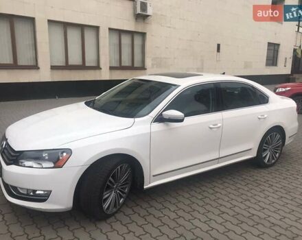Белый Фольксваген Пассат, объемом двигателя 2 л и пробегом 140 тыс. км за 12600 $, фото 2 на Automoto.ua