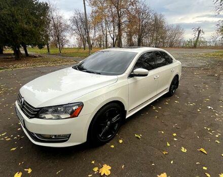 Білий Фольксваген Пассат, об'ємом двигуна 1.8 л та пробігом 174 тис. км за 10000 $, фото 5 на Automoto.ua