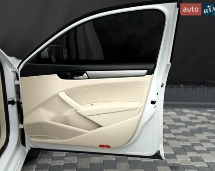 Белый Фольксваген Пассат, объемом двигателя 1.8 л и пробегом 204 тыс. км за 9900 $, фото 33 на Automoto.ua