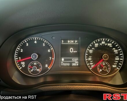 Білий Фольксваген Пассат, об'ємом двигуна 1.8 л та пробігом 174 тис. км за 10000 $, фото 11 на Automoto.ua