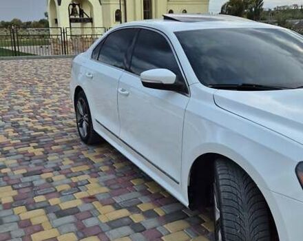 Білий Фольксваген Пассат, об'ємом двигуна 2 л та пробігом 160 тис. км за 11800 $, фото 6 на Automoto.ua