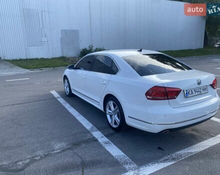 Білий Фольксваген Пассат, об'ємом двигуна 2 л та пробігом 226 тис. км за 13200 $, фото 5 на Automoto.ua