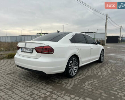 Белый Фольксваген Пассат, объемом двигателя 1.8 л и пробегом 169 тыс. км за 11900 $, фото 6 на Automoto.ua
