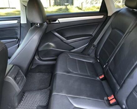 Белый Фольксваген Пассат, объемом двигателя 1.8 л и пробегом 200 тыс. км за 12500 $, фото 24 на Automoto.ua