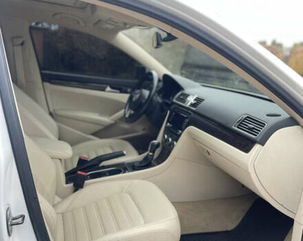 Белый Фольксваген Пассат, объемом двигателя 1.97 л и пробегом 232 тыс. км за 11200 $, фото 10 на Automoto.ua