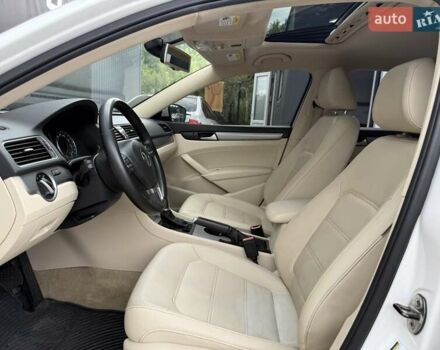 Белый Фольксваген Пассат, объемом двигателя 1.8 л и пробегом 205 тыс. км за 9900 $, фото 44 на Automoto.ua