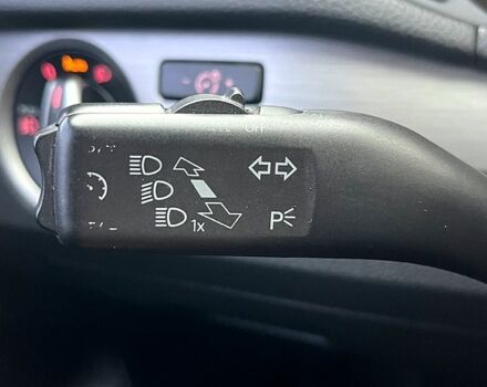 Білий Фольксваген Пассат, об'ємом двигуна 1.8 л та пробігом 174 тис. км за 10000 $, фото 6 на Automoto.ua