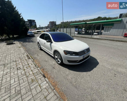 Белый Фольксваген Пассат, объемом двигателя 2.47 л и пробегом 184 тыс. км за 9500 $, фото 6 на Automoto.ua