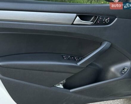 Белый Фольксваген Пассат, объемом двигателя 1.8 л и пробегом 180 тыс. км за 10999 $, фото 12 на Automoto.ua