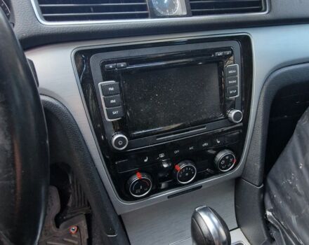 Белый Фольксваген Пассат, объемом двигателя 0 л и пробегом 139 тыс. км за 6500 $, фото 7 на Automoto.ua