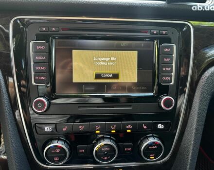 Белый Фольксваген Пассат, объемом двигателя 1.8 л и пробегом 174 тыс. км за 11890 $, фото 19 на Automoto.ua