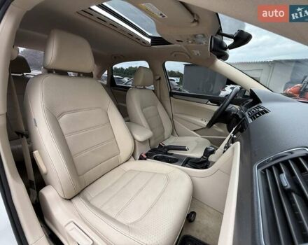 Белый Фольксваген Пассат, объемом двигателя 1.8 л и пробегом 204 тыс. км за 9900 $, фото 48 на Automoto.ua