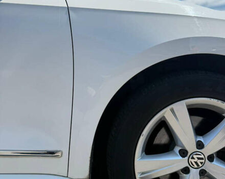 Білий Фольксваген Пассат, об'ємом двигуна 1.8 л та пробігом 189 тис. км за 11500 $, фото 8 на Automoto.ua