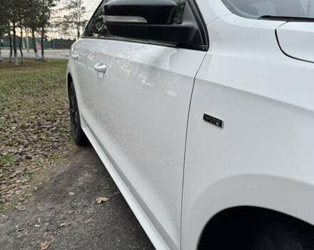 Білий Фольксваген Пассат, об'ємом двигуна 1.8 л та пробігом 221 тис. км за 11000 $, фото 6 на Automoto.ua