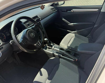 Білий Фольксваген Пассат, об'ємом двигуна 1.8 л та пробігом 189 тис. км за 11500 $, фото 11 на Automoto.ua