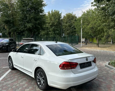 Белый Фольксваген Пассат, объемом двигателя 2 л и пробегом 236 тыс. км за 11000 $, фото 3 на Automoto.ua