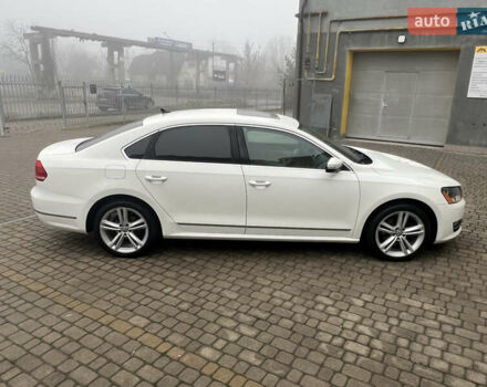 Білий Фольксваген Пассат, об'ємом двигуна 1.97 л та пробігом 284 тис. км за 10550 $, фото 12 на Automoto.ua