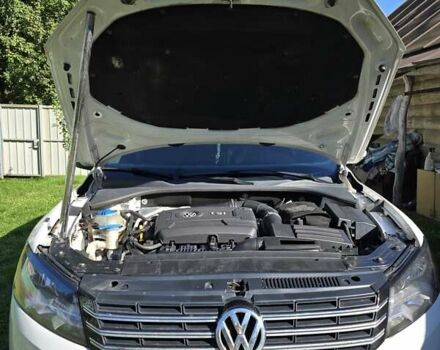 Белый Фольксваген Пассат, объемом двигателя 1.8 л и пробегом 200 тыс. км за 12500 $, фото 22 на Automoto.ua