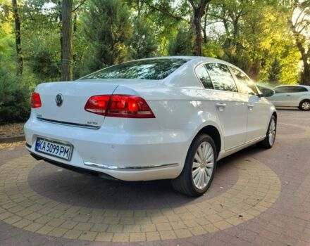 Белый Фольксваген Пассат, объемом двигателя 2 л и пробегом 300 тыс. км за 10700 $, фото 3 на Automoto.ua