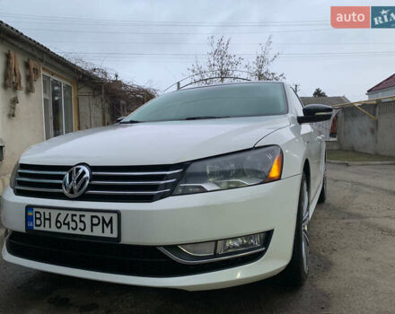 Білий Фольксваген Пассат, об'ємом двигуна 1.8 л та пробігом 153 тис. км за 13000 $, фото 1 на Automoto.ua