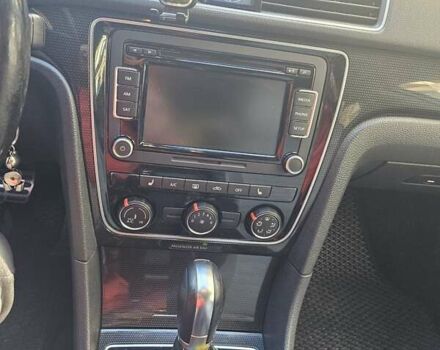 Белый Фольксваген Пассат, объемом двигателя 1.8 л и пробегом 193 тыс. км за 11200 $, фото 13 на Automoto.ua