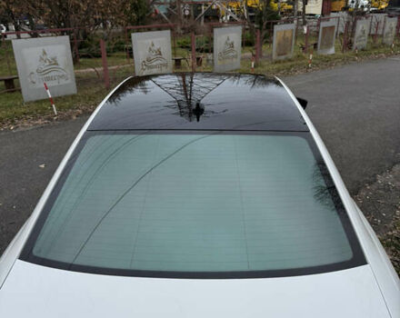 Білий Фольксваген Пассат, об'ємом двигуна 1.8 л та пробігом 221 тис. км за 11000 $, фото 12 на Automoto.ua