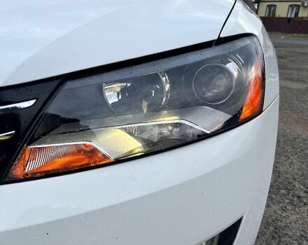 Білий Фольксваген Пассат, об'ємом двигуна 1.8 л та пробігом 174 тис. км за 10000 $, фото 1 на Automoto.ua