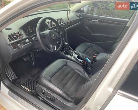 Белый Фольксваген Пассат, объемом двигателя 2 л и пробегом 267 тыс. км за 13500 $, фото 4 на Automoto.ua