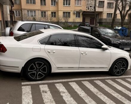 Белый Фольксваген Пассат, объемом двигателя 2 л и пробегом 168 тыс. км за 13000 $, фото 18 на Automoto.ua