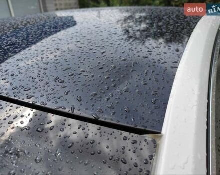 Белый Фольксваген Пассат, объемом двигателя 1.8 л и пробегом 283 тыс. км за 9700 $, фото 4 на Automoto.ua