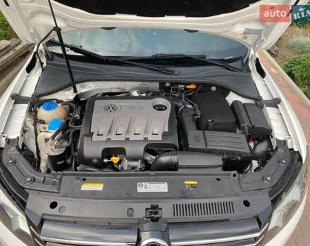 Белый Фольксваген Пассат, объемом двигателя 2 л и пробегом 267 тыс. км за 13500 $, фото 9 на Automoto.ua