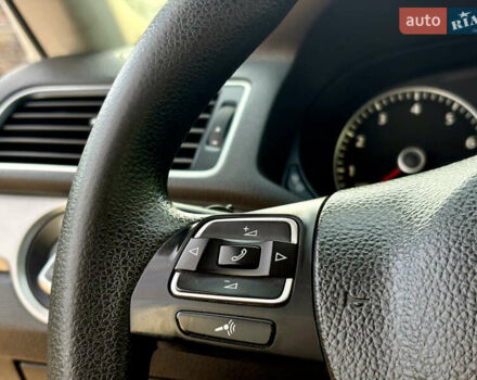 Білий Фольксваген Пассат, об'ємом двигуна 1.8 л та пробігом 207 тис. км за 8390 $, фото 21 на Automoto.ua