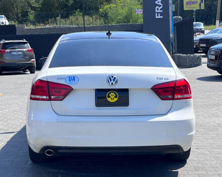 Белый Фольксваген Пассат, объемом двигателя 2 л и пробегом 135 тыс. км за 11500 $, фото 4 на Automoto.ua