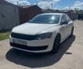 Белый Фольксваген Пассат, объемом двигателя 1.8 л и пробегом 173 тыс. км за 10000 $, фото 1 на Automoto.ua