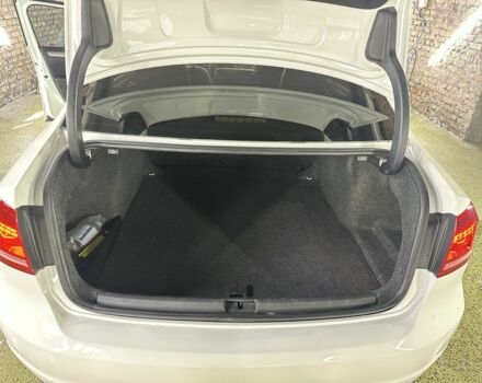 Білий Фольксваген Пассат, об'ємом двигуна 1.8 л та пробігом 167 тис. км за 9500 $, фото 10 на Automoto.ua