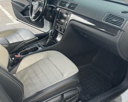 Белый Фольксваген Пассат, объемом двигателя 1.8 л и пробегом 162 тыс. км за 8900 $, фото 10 на Automoto.ua