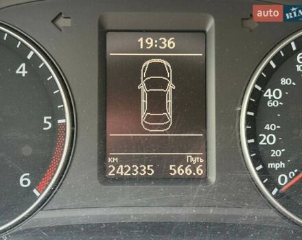 Белый Фольксваген Пассат, объемом двигателя 2 л и пробегом 242 тыс. км за 11500 $, фото 1 на Automoto.ua